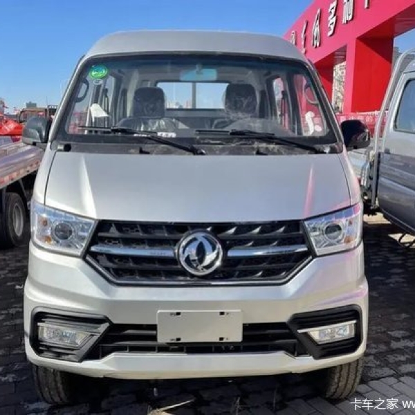 四川成都东风4S店双排座的东风途逸T3小卡实拍评测